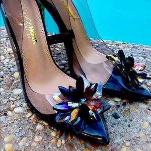 Solemate Stiletto Pumps with beautiful colorful Beads.
